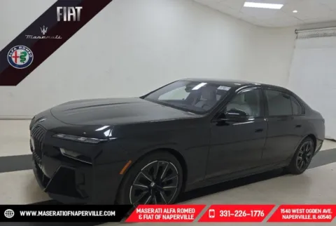 Black 2023 BMW 7 Series 760i xDrive for sale in Naperville, IL