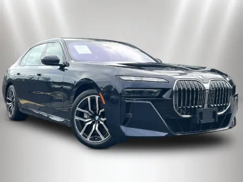 Another view of 2023 BMW 7 Series 760i xDrive for sale in Naperville, IL at Maserati Alfa Romeo of Naperville