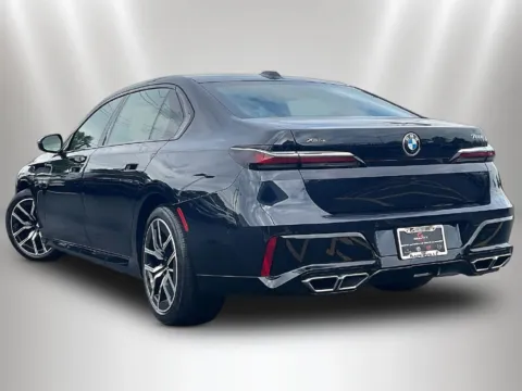 More photos of 2023 BMW 7 Series 760i xDrive at Maserati Alfa Romeo of Naperville, IL