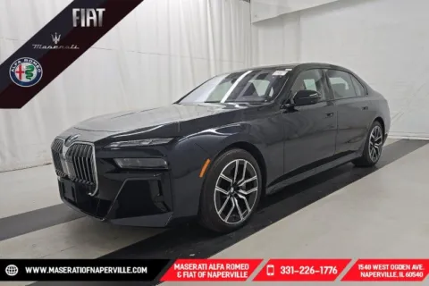 Black 2023 BMW 7 Series 760i xDrive for sale in Naperville, IL