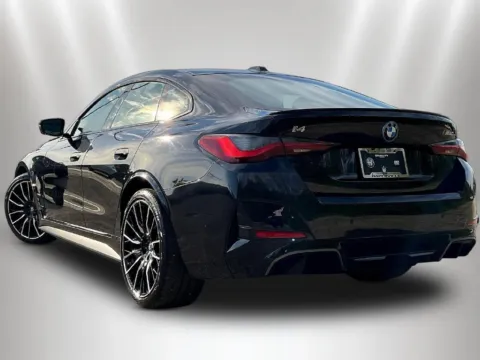 More photos of 2023 BMW i4 M50 at Maserati Alfa Romeo of Naperville, IL