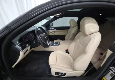 More photos of 2022 BMW 4 Series 430i xDrive at Maserati Alfa Romeo of Naperville, IL