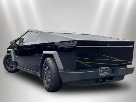 More photos of 2024 Tesla Cybertruck at Maserati Alfa Romeo of Naperville, IL