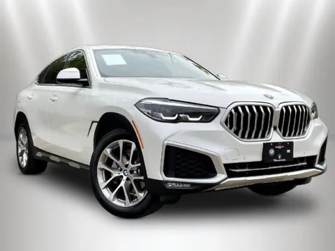 Another view of 2021 BMW X6 xDrive40i for sale in Naperville, IL at Maserati Alfa Romeo of Naperville