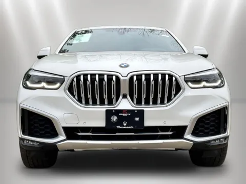 Photos of 2021 BMW X6 xDrive40i for sale in Naperville, IL at Maserati Alfa Romeo of Naperville