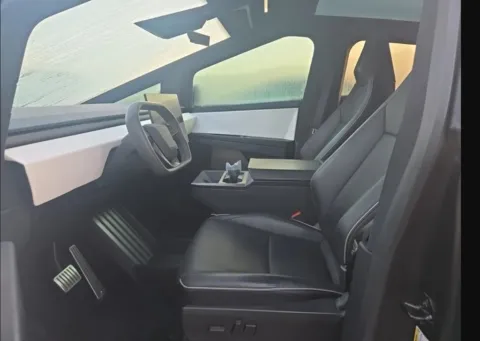 More photos of 2024 Tesla Cybertruck at Maserati Alfa Romeo of Naperville, IL