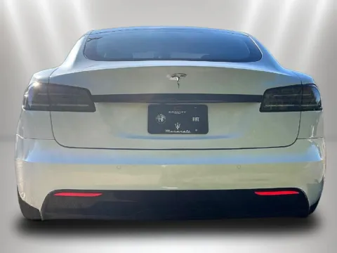 More photos of 2023 Tesla Model S at Maserati Alfa Romeo of Naperville, IL