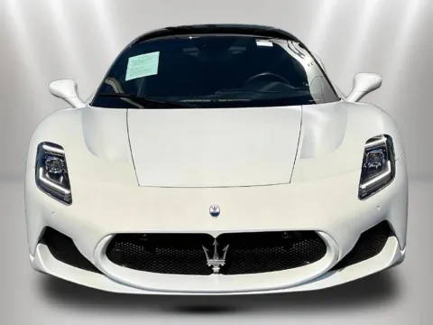 Photos of 2022 Maserati MC20 for sale in Naperville, IL at Maserati Alfa Romeo of Naperville