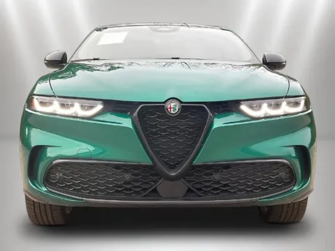 Photos of 2024 Alfa Romeo Tonale Veloce for sale in Naperville, IL at Maserati Alfa Romeo of Naperville