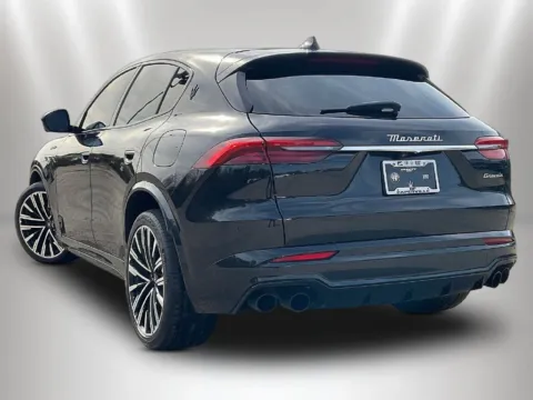 More photos of 2023 Maserati Grecale Modena at Maserati Alfa Romeo of Naperville, IL