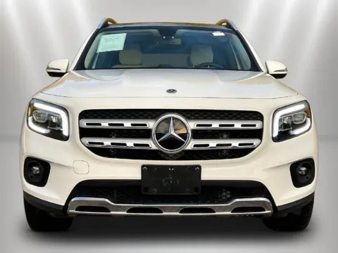 Photos of 2023 Mercedes-Benz GLB 250 for sale in Naperville, IL at Maserati Alfa Romeo of Naperville