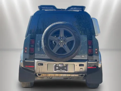 More photos of 2023 Land Rover Defender 110 X-Dynamic SE at Maserati Alfa Romeo of Naperville, IL