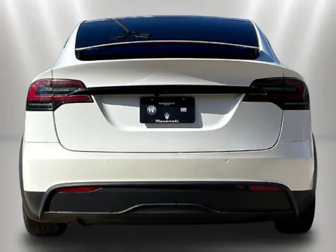 More photos of 2022 Tesla Model X at Maserati Alfa Romeo of Naperville, IL