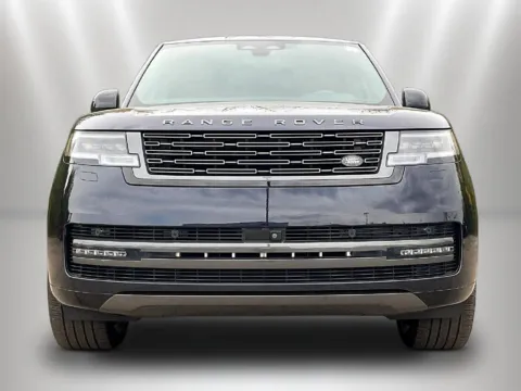 Photos of 2025 Land Rover Range Rover Autobiography for sale in Naperville, IL at Maserati Alfa Romeo of Naperville