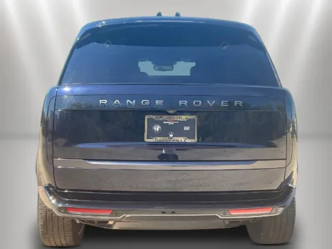 More photos of 2025 Land Rover Range Rover Autobiography at Maserati Alfa Romeo of Naperville, IL