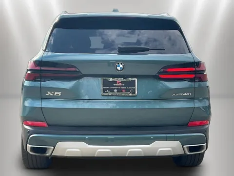 More photos of 2022 BMW X5 xDrive40i at Maserati Alfa Romeo of Naperville, IL