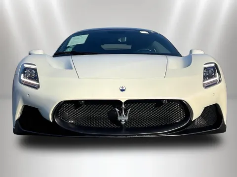 Photos of 2023 Maserati MC20 for sale in Naperville, IL at Maserati Alfa Romeo of Naperville