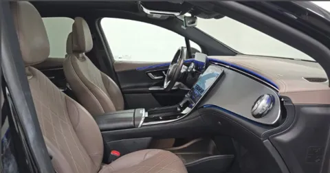 More photos of 2023 Mercedes-Benz EQE 350 SUV at Maserati Alfa Romeo of Naperville, IL