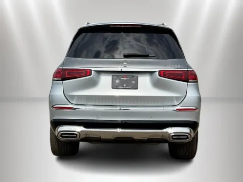 More photos of 2023 Mercedes-Benz GLS Maybach GLS 600 at Maserati Alfa Romeo of Naperville, IL