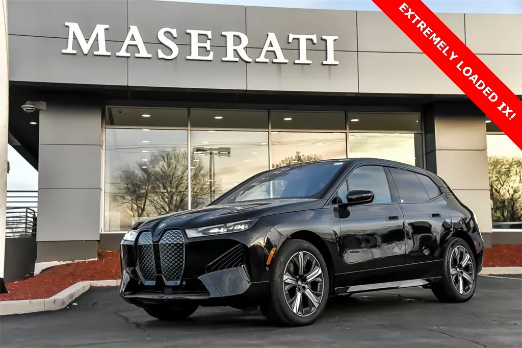 Used 2024 BMW iX xDrive50 for sale in Naperville, IL at Gravity Autos ...