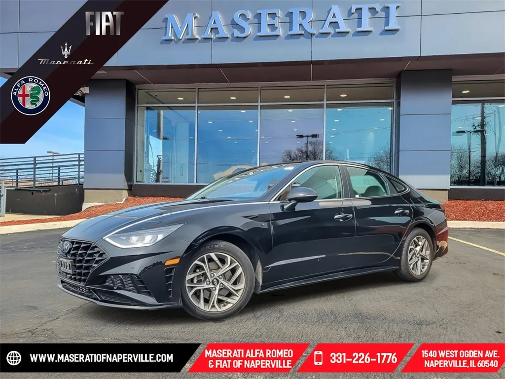 Black 2020 Hyundai Sonata SEL for sale in Naperville, IL