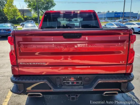 More photos of 2021 Chevrolet Silverado 1500 LT Trail Boss at Maserati Alfa Romeo of Naperville, IL