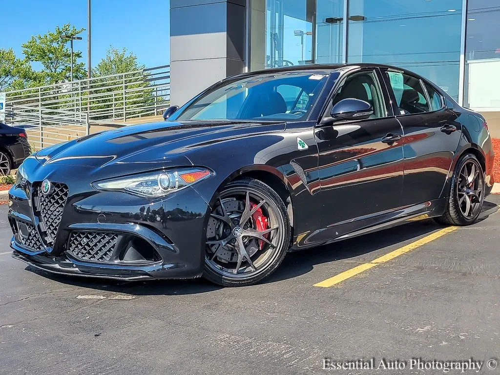 Black 2022 Alfa Romeo Giulia Quadrifoglio for sale in Naperville, IL