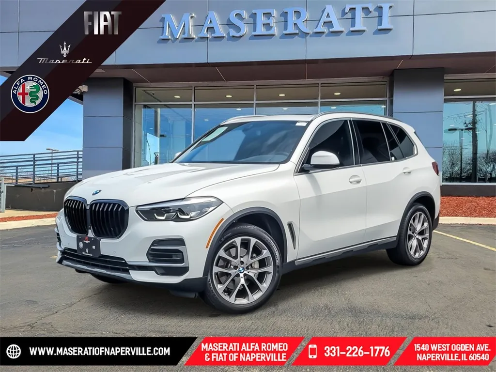 White 2022 BMW X5 xDrive40i for sale in Naperville, IL