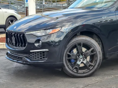 Photos of 2022 Maserati Levante GT for sale in Naperville, IL at Maserati Alfa Romeo of Naperville