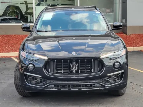 More photos of 2022 Maserati Levante GT at Maserati Alfa Romeo of Naperville, IL