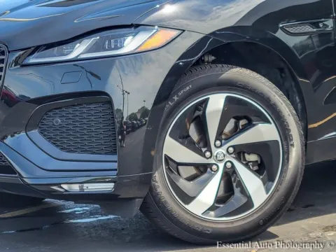 Another view of 2024 Jaguar F-PACE P250 for sale in Naperville, IL at Maserati Alfa Romeo of Naperville