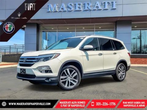 White 2017 Honda Pilot Elite for sale in Naperville, IL