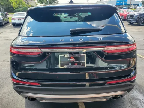 More photos of 2021 Lincoln Corsair Reserve at Maserati Alfa Romeo of Naperville, IL
