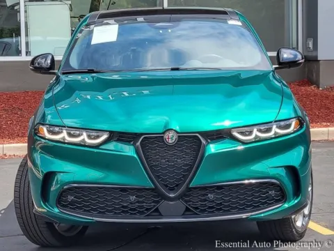 More photos of 2024 Alfa Romeo Tonale Veloce at Maserati Alfa Romeo of Naperville, IL