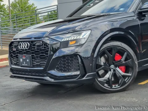 Photos of 2021 Audi RS Q8 4.0T for sale in Naperville, IL at Maserati Alfa Romeo of Naperville