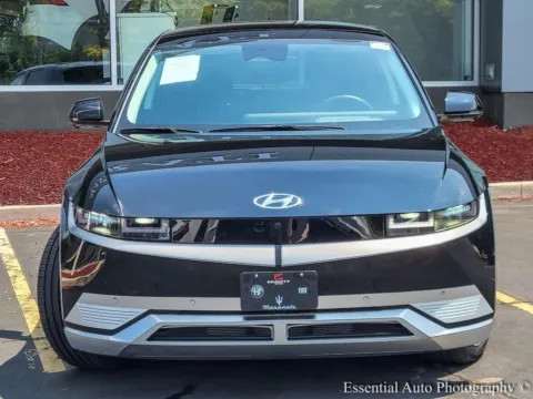 More photos of 2023 Hyundai IONIQ 5 Limited at Maserati Alfa Romeo of Naperville, IL