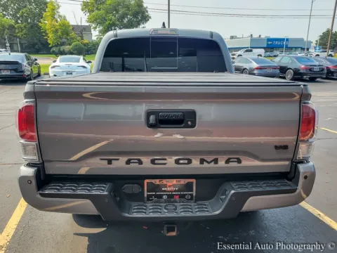 More photos of 2021 Toyota Tacoma TRD Off-Road at Maserati Alfa Romeo of Naperville, IL