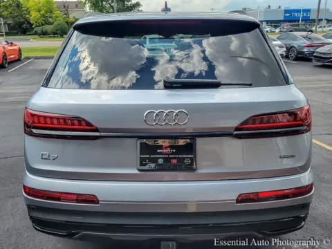 More photos of 2022 Audi Q7 55 Premium Plus at Maserati Alfa Romeo of Naperville, IL