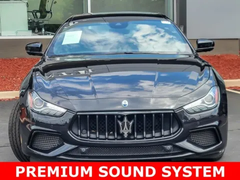 More photos of 2022 Maserati Ghibli Modena Q4 at Maserati Alfa Romeo of Naperville, IL