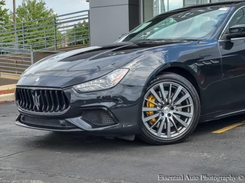Photos of 2022 Maserati Ghibli Modena Q4 for sale in Naperville, IL at Maserati Alfa Romeo of Naperville