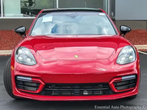More photos of 2022 Porsche Panamera GTS at Maserati Alfa Romeo of Naperville, IL