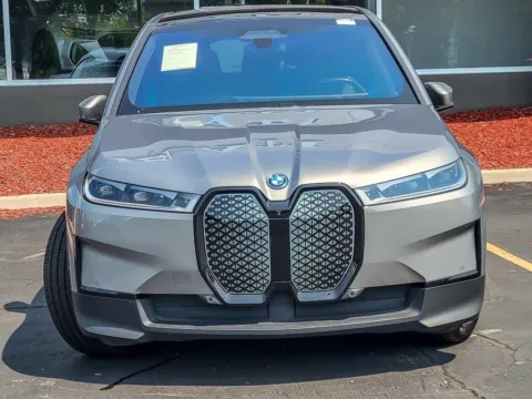 More photos of 2023 BMW iX xDrive50 at Maserati Alfa Romeo of Naperville, IL