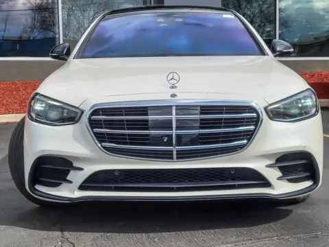 More photos of 2022 Mercedes-Benz S-Class S 580 at Maserati Alfa Romeo of Naperville, IL