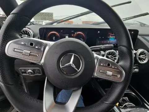 More photos of 2021 Mercedes-Benz GLA 250 at Maserati Alfa Romeo of Naperville, IL
