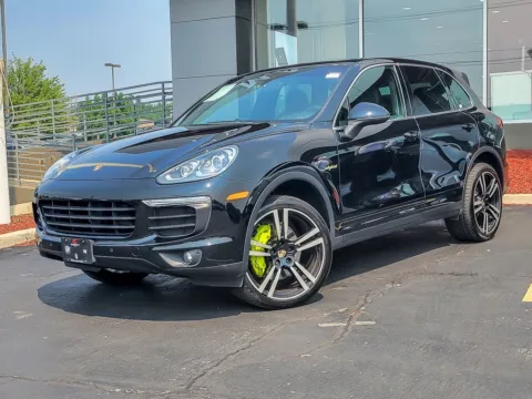 Black 2016 Porsche Cayenne E-Hybrid S for sale in Naperville, IL