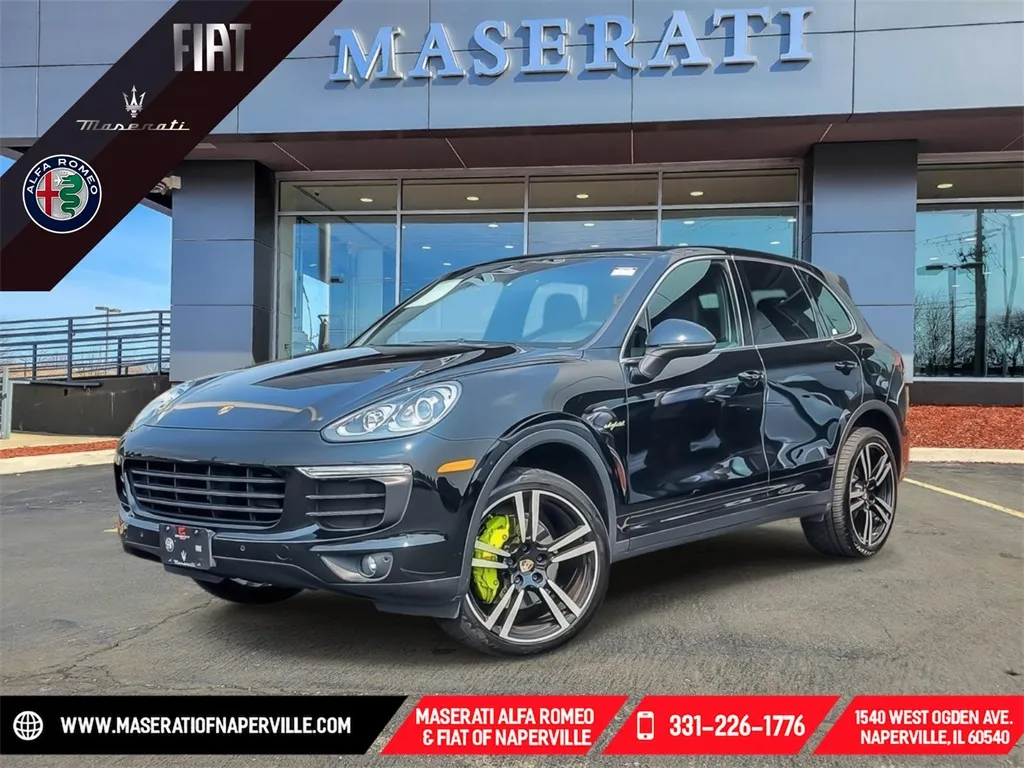 Black 2016 Porsche Cayenne E-Hybrid S for sale in Naperville, IL