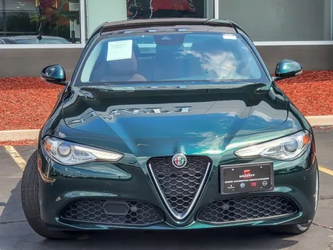 More photos of 2021 Alfa Romeo Giulia Ti at Maserati Alfa Romeo of Naperville, IL