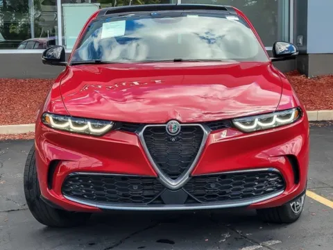 More photos of 2024 Alfa Romeo Tonale Ti at Maserati Alfa Romeo of Naperville, IL
