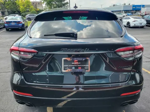 More photos of 2022 Maserati Levante GT at Maserati Alfa Romeo of Naperville, IL
