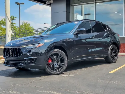 Black 2022 Maserati Levante GT for sale in Naperville, IL